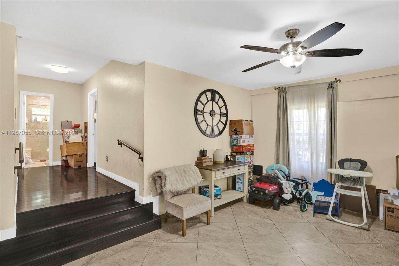 1775 NE 147th St, Miami, FL 33181 Photo