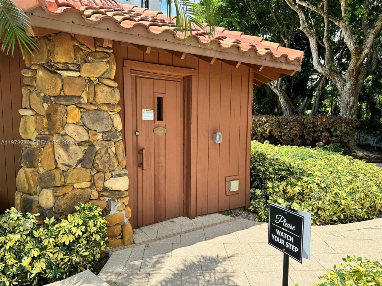 2000 Towerside Ter, Unit 1905, Miami, FL 33138 Photo