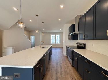 17968 ALICIA AVENUE, DUMFRIES, VA 22026