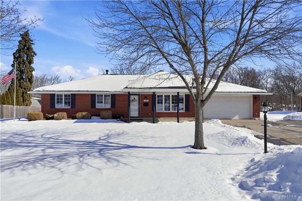 2755 Rockledge Trail, Beavercreek, OH 45430 Main Photo