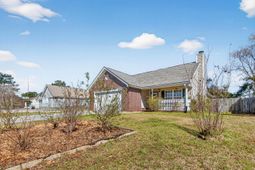 7670 Brookdale Boulevard photo 4