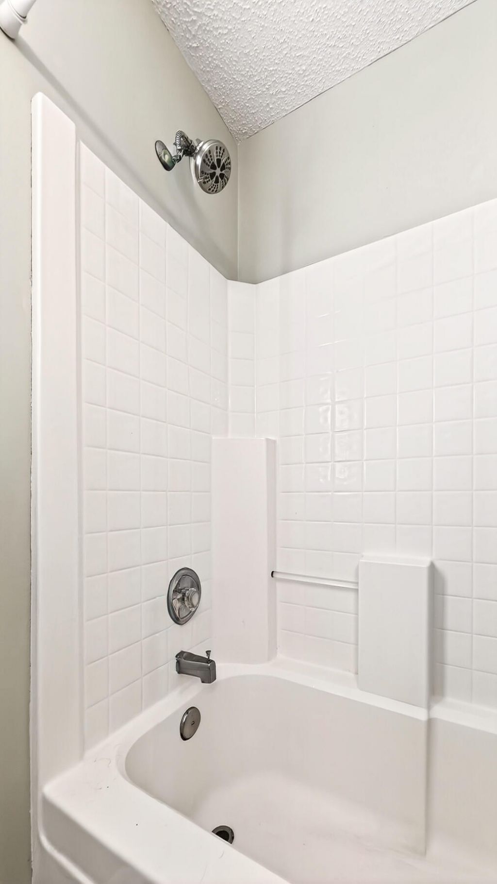 7670 Brookdale Boulevard Photo 36