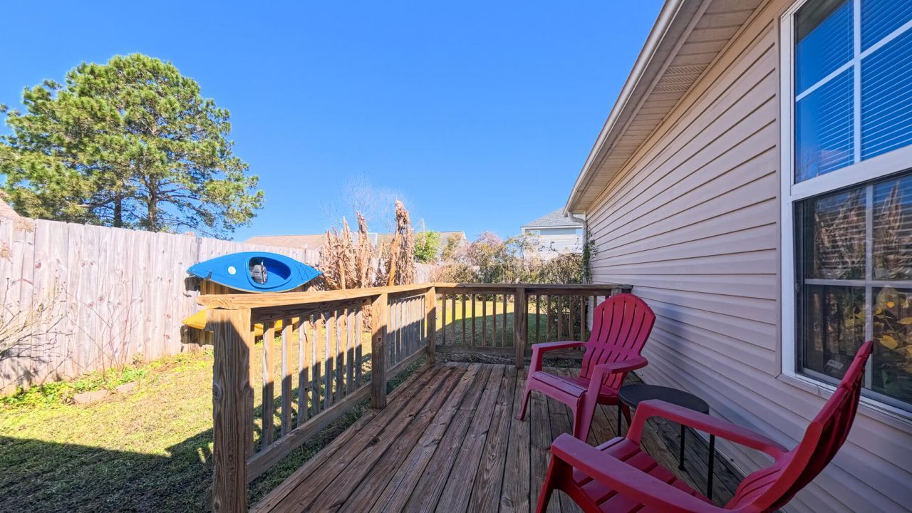 7670 Brookdale Boulevard Photo 46