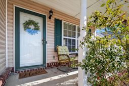 7670 Brookdale Boulevard photo 4