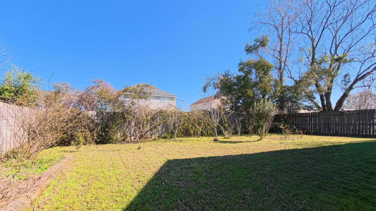 7670 Brookdale Boulevard Photo 51