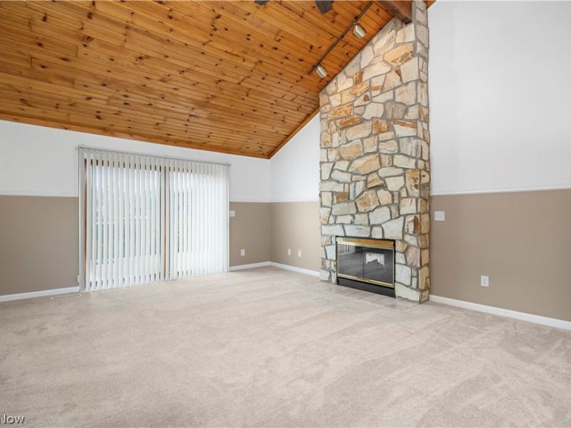 4559 Oakhill Boulevard, Amherst, OH 44053 Photo 11