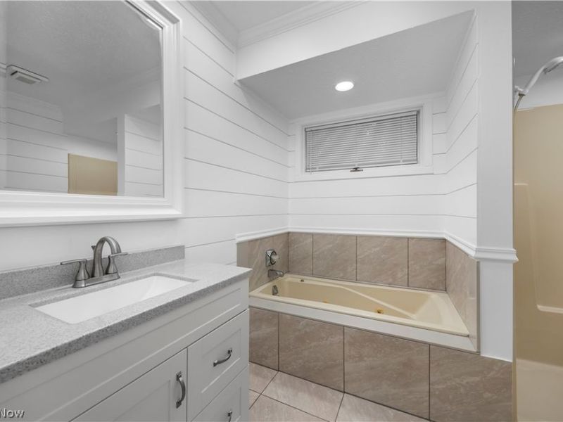 4559 Oakhill Boulevard, Amherst, OH 44053 Photo 15