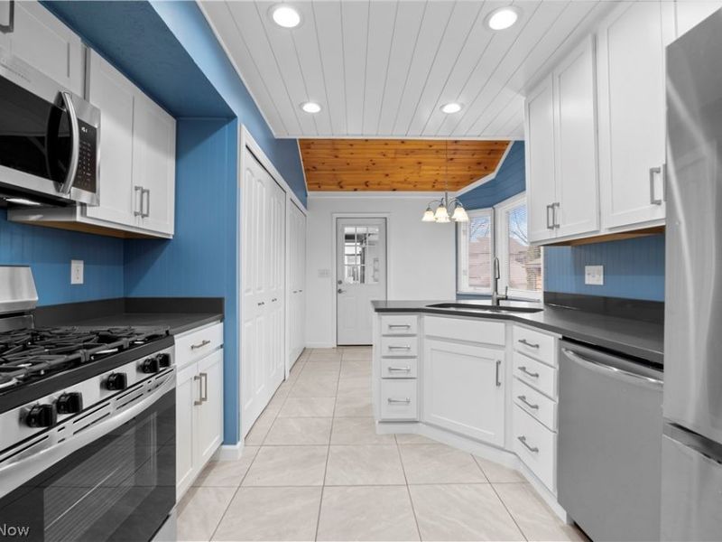 4559 Oakhill Boulevard, Amherst, OH 44053 Photo 33