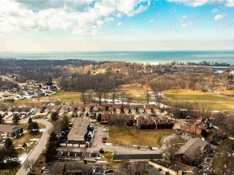 4559 Oakhill Boulevard, Amherst, OH 44053 Photo 47