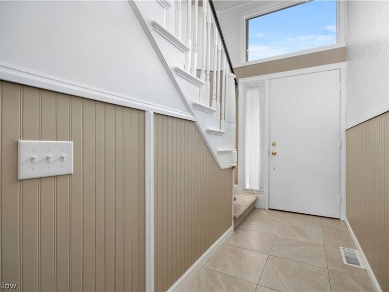 4559 Oakhill Boulevard, Amherst, OH 44053 Photo 6