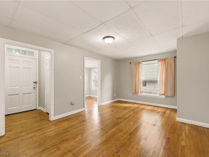 9518 Plymouth Avenue, Garfield Heights, OH 44125 Photo 10