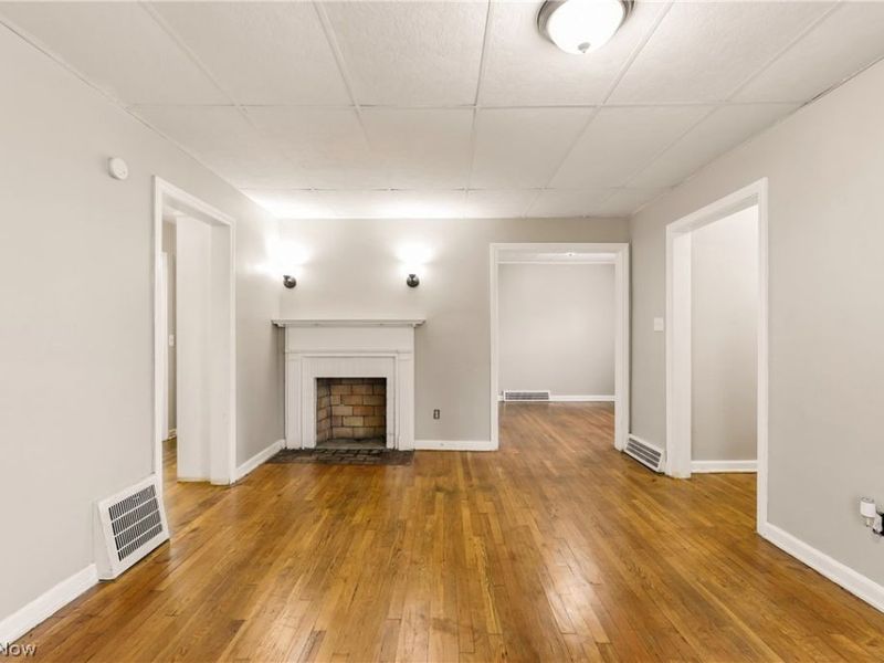 9518 Plymouth Avenue, Garfield Heights, OH 44125 Photo 11