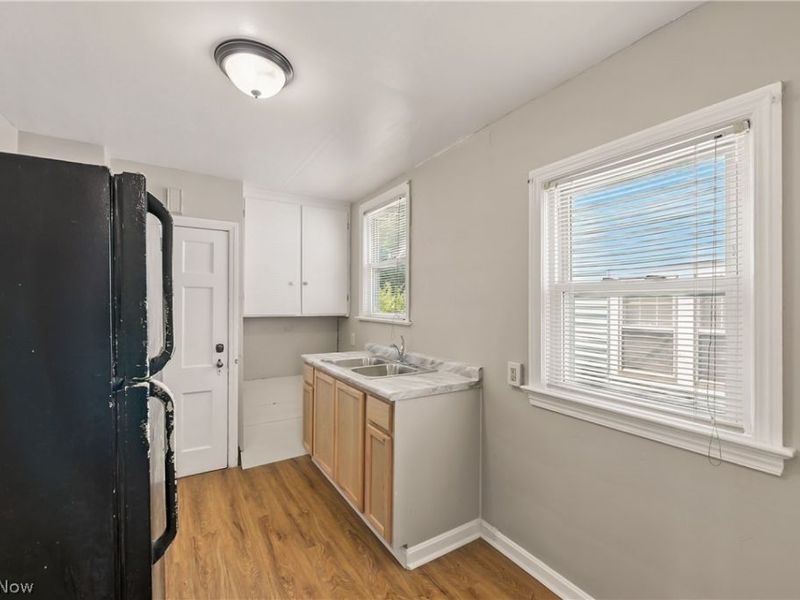 9518 Plymouth Avenue, Garfield Heights, OH 44125 Photo 17