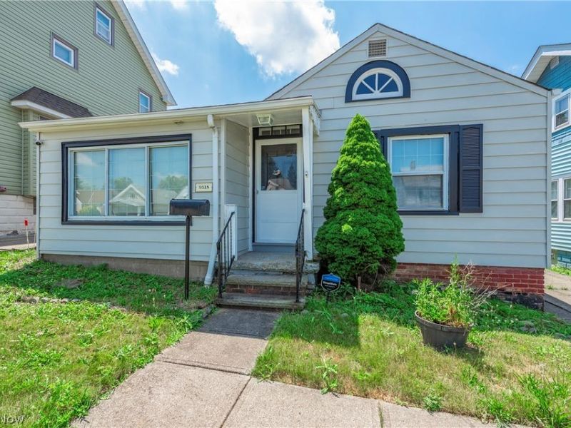 9518 Plymouth Avenue, Garfield Heights, OH 44125 Photo 2