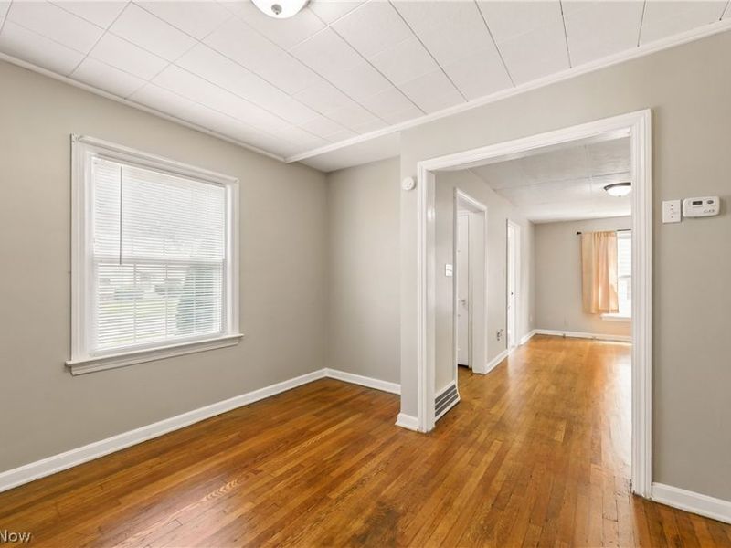 9518 Plymouth Avenue, Garfield Heights, OH 44125 Photo 20