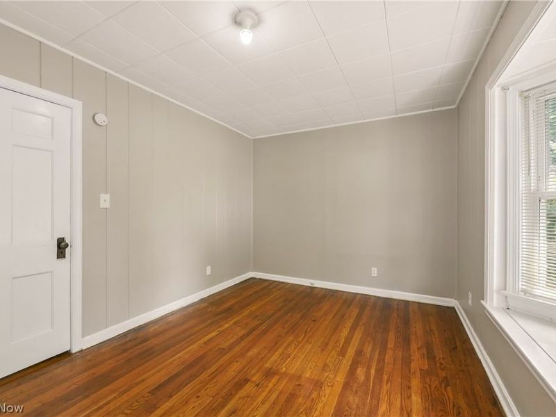 9518 Plymouth Avenue, Garfield Heights, OH 44125 Photo 21