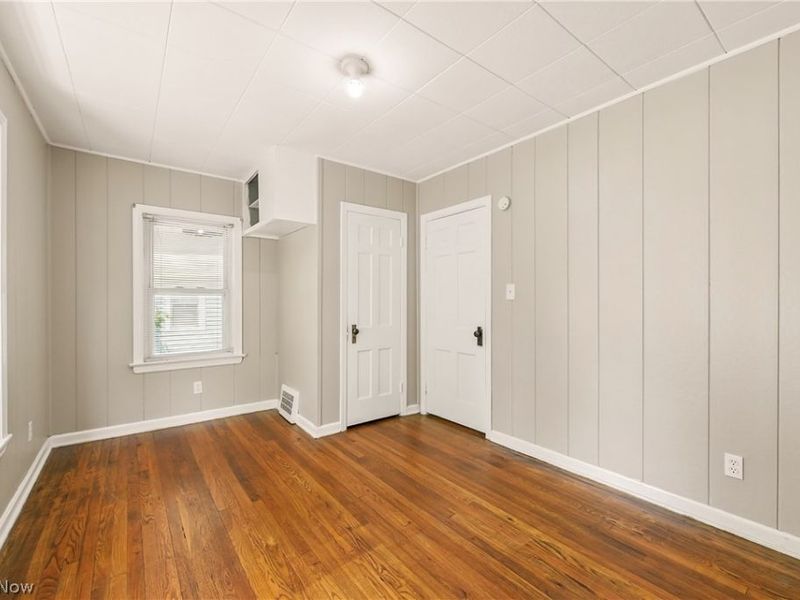 9518 Plymouth Avenue, Garfield Heights, OH 44125 Photo 22