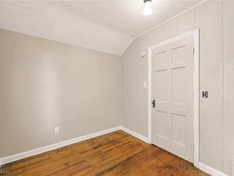 9518 Plymouth Avenue, Garfield Heights, OH 44125 Photo 25