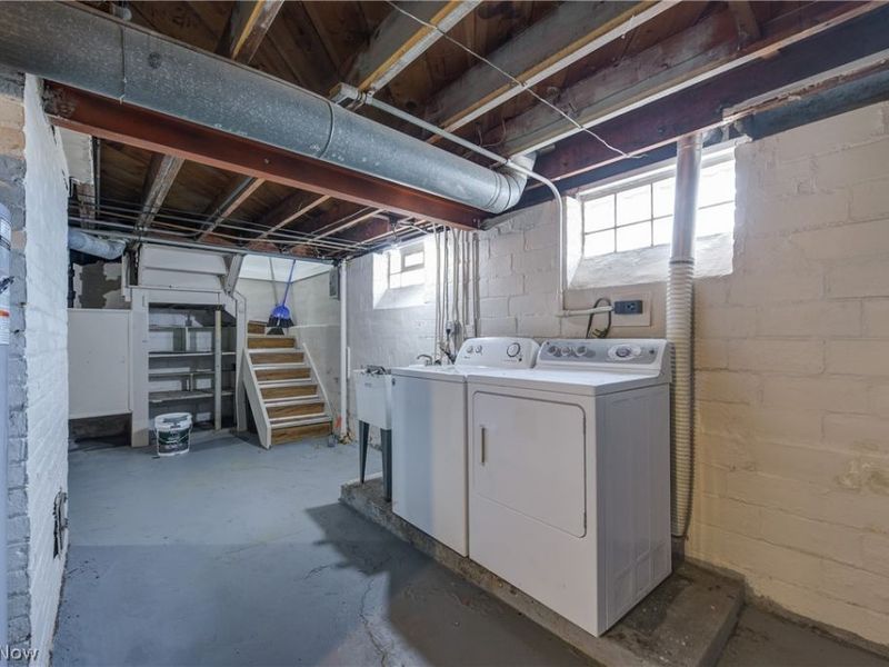 9518 Plymouth Avenue, Garfield Heights, OH 44125 Photo 33