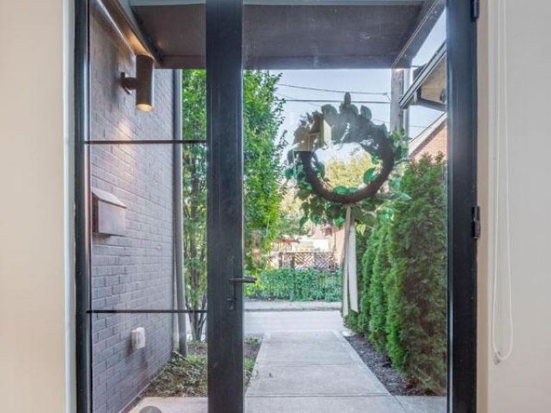 598 Lathrop Street, Unit 6, Columbus, OH 43206 Photo 3