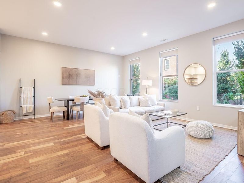 598 Lathrop Street, Unit 6, Columbus, OH 43206 Photo 8