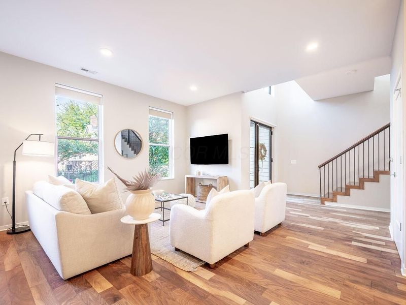 598 Lathrop Street, Unit 6, Columbus, OH 43206 Photo 9