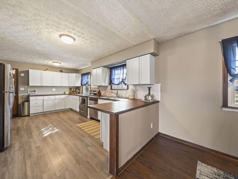 1196 Somerlot Hoffman Road W, Marion, OH 43302 Photo 12