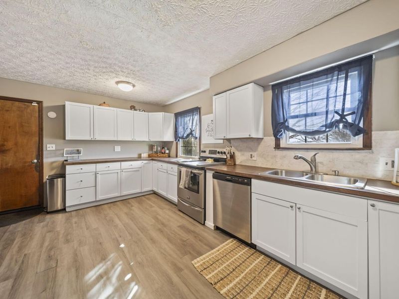 1196 Somerlot Hoffman Road W, Marion, OH 43302 Photo 15