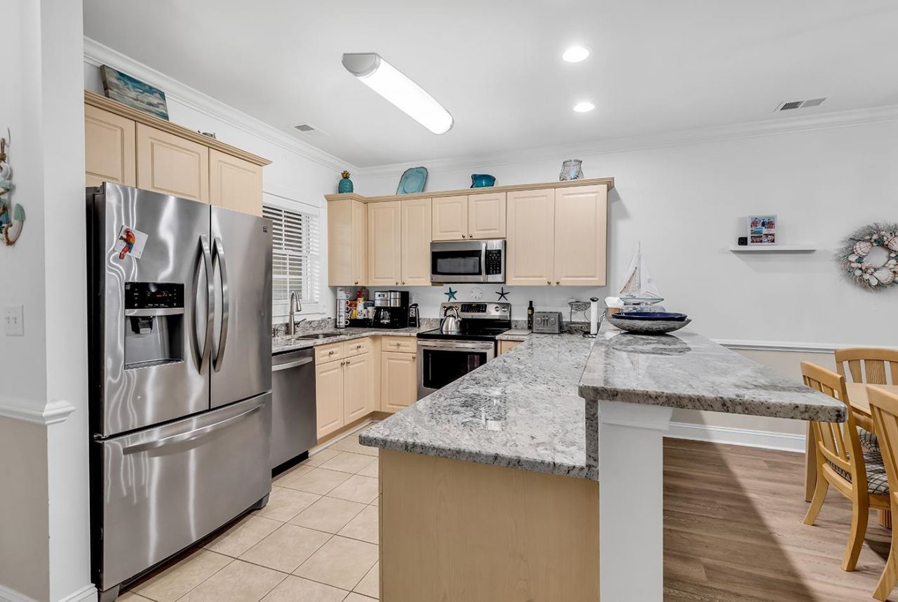 4820 Magnolia Lake Dr.  Photo 4