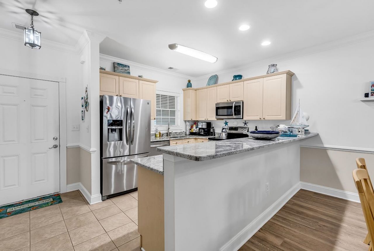 4820 Magnolia Lake Dr.  Photo 5