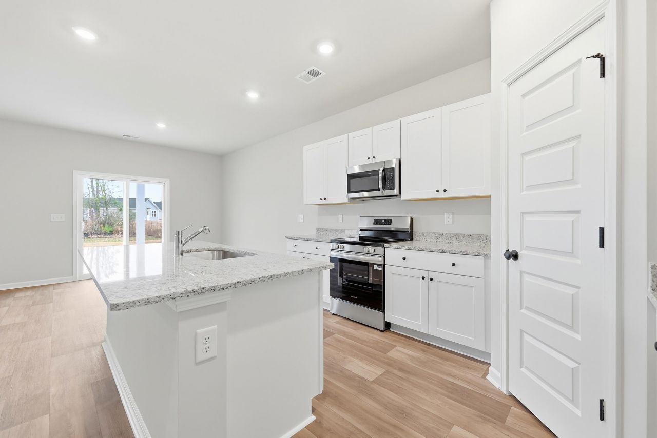 409 Blue Fescue Ct Photo 28