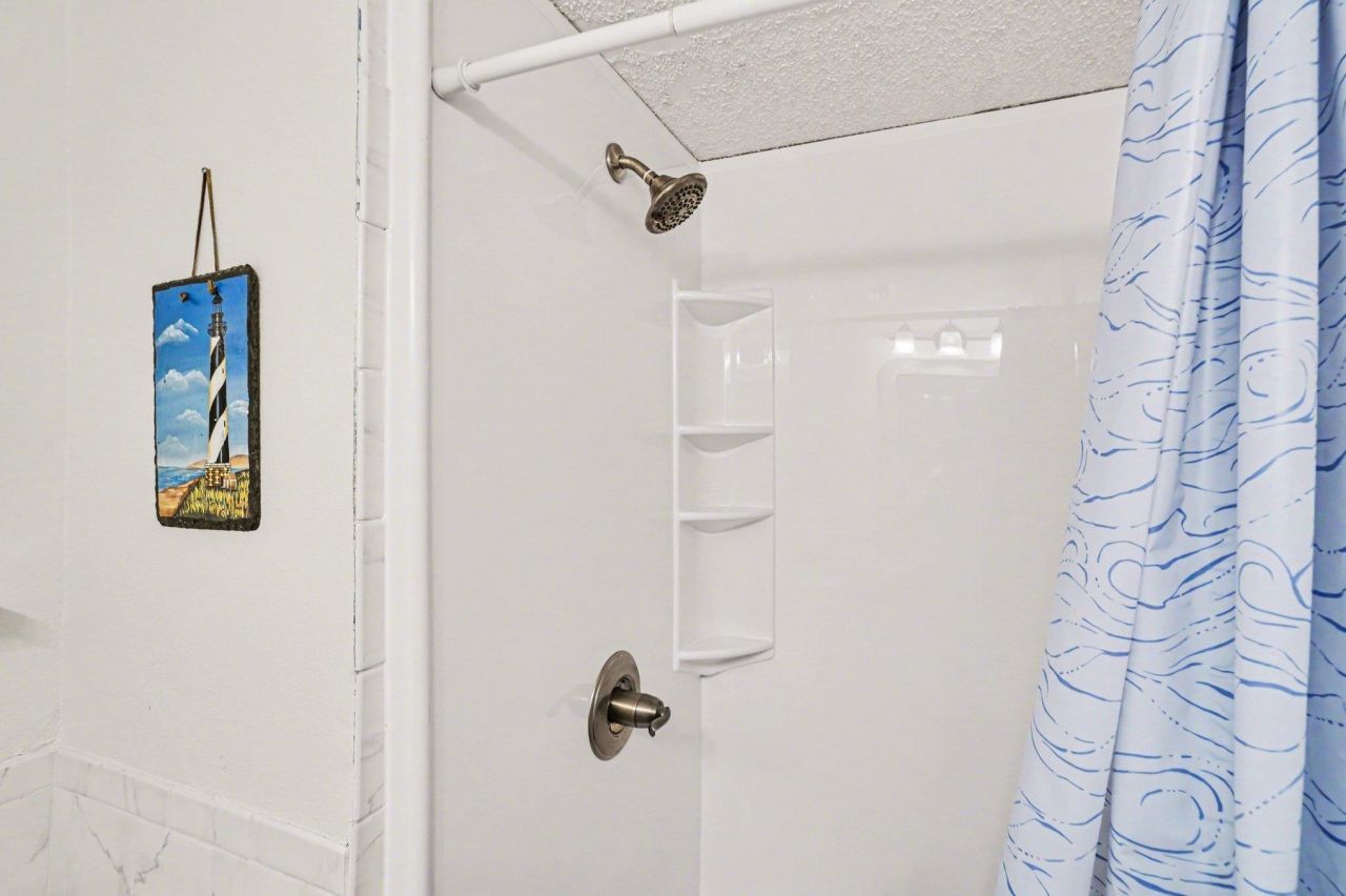 1012 N Waccamaw Dr.  Photo 16