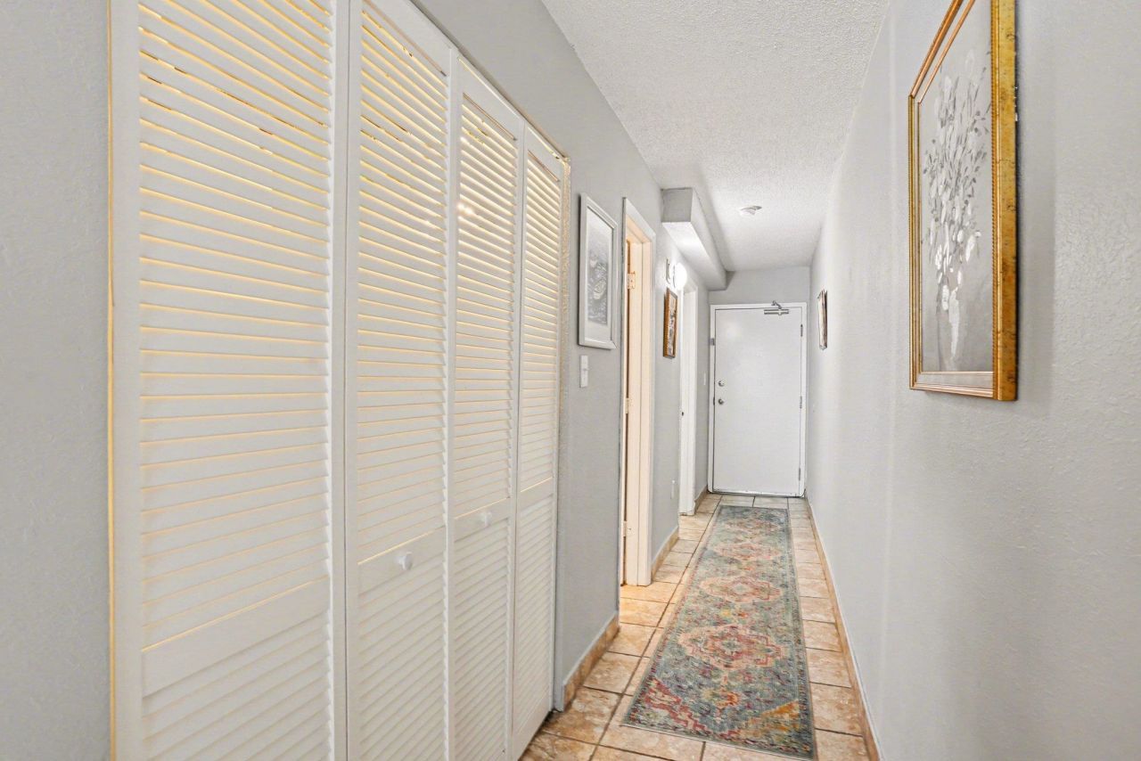 1012 N Waccamaw Dr.  Photo 19