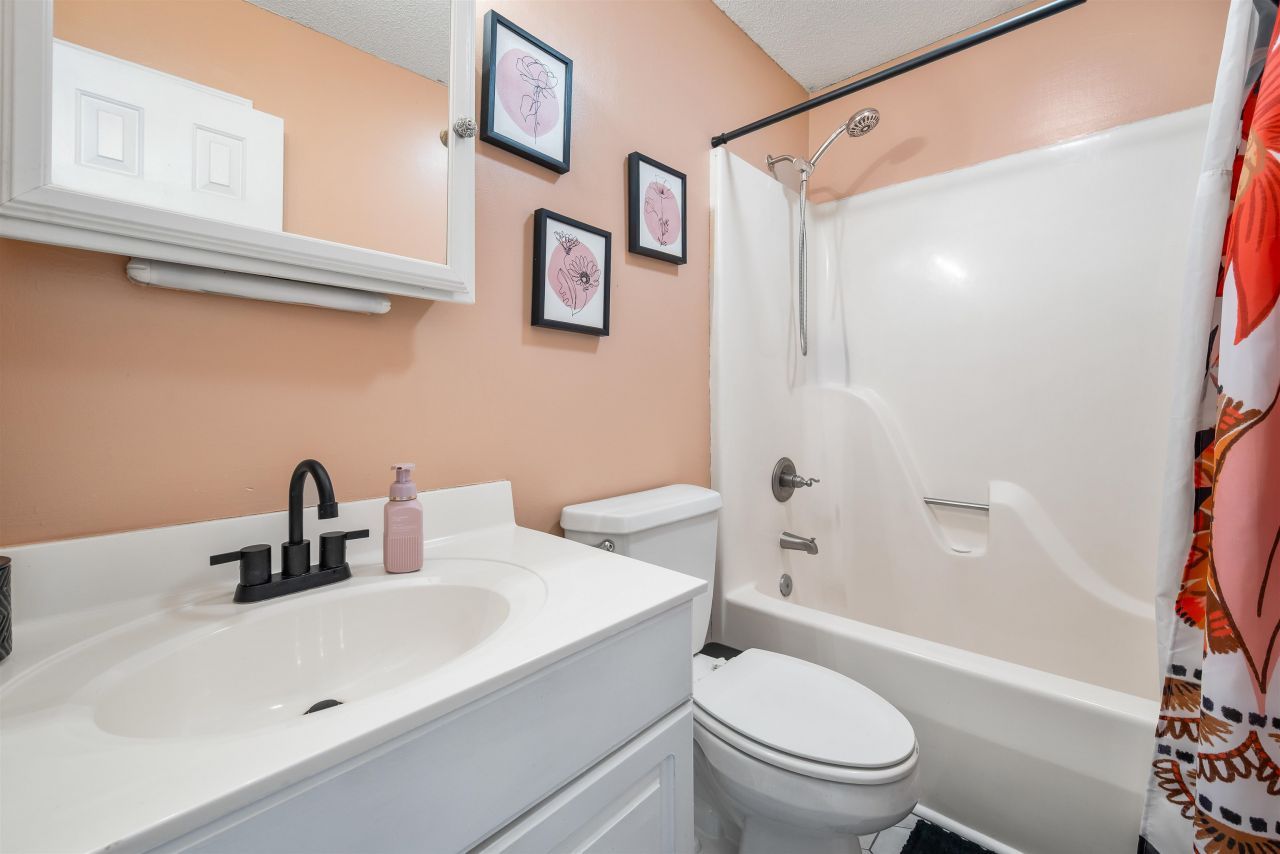 335 Ashwood Ln. Photo 23