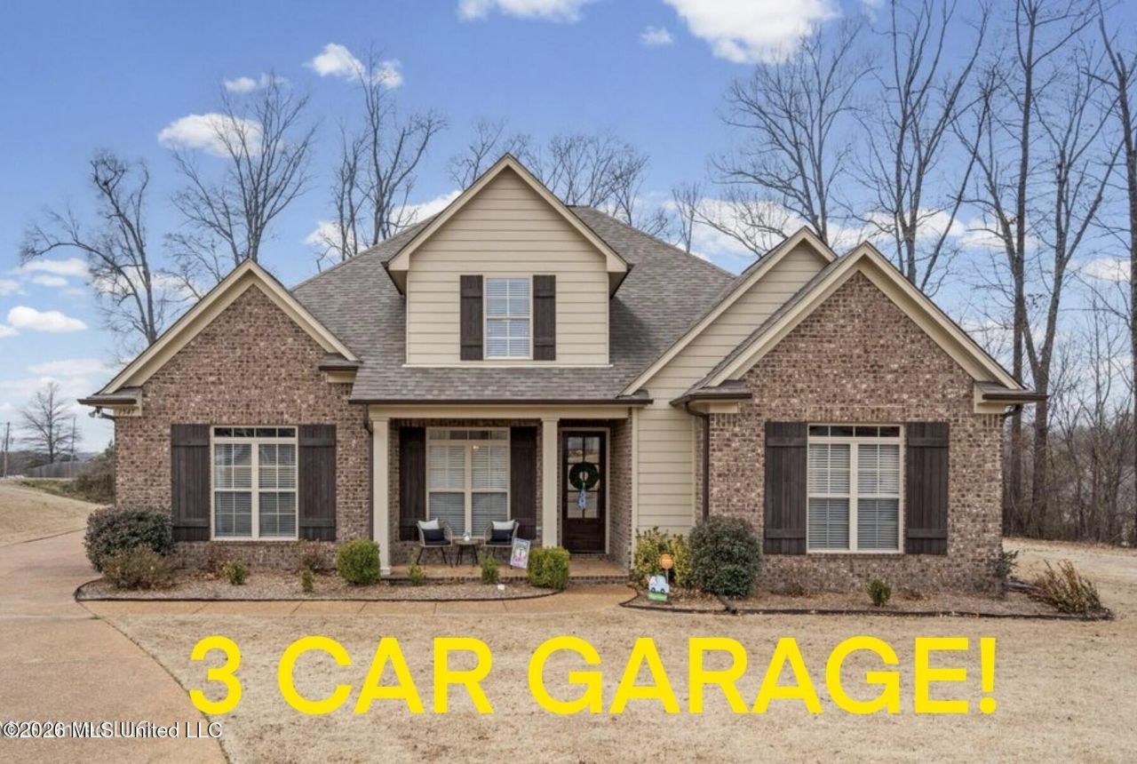 1547 N Breckenridge Drive, Nesbit, MS 38651 Main Photo