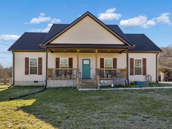 1831 New Town Rd , Cornersville, TN 37047