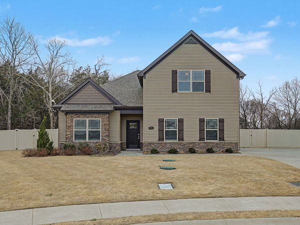 422 Windyhill St, Murfreesboro, TN 37129