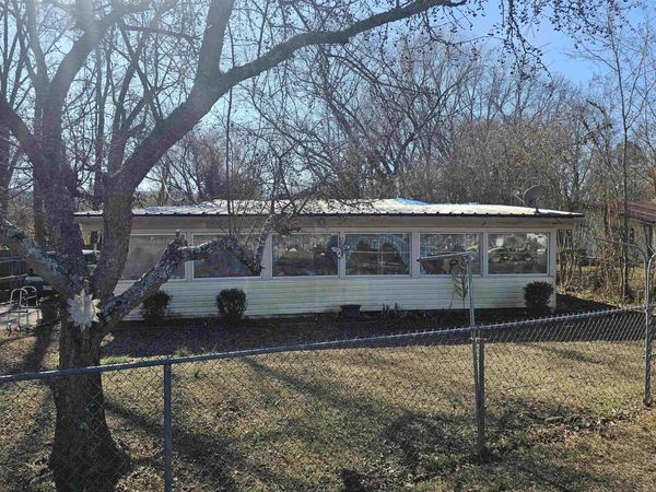 98 Mimosa Circle , Houston, AR 72126