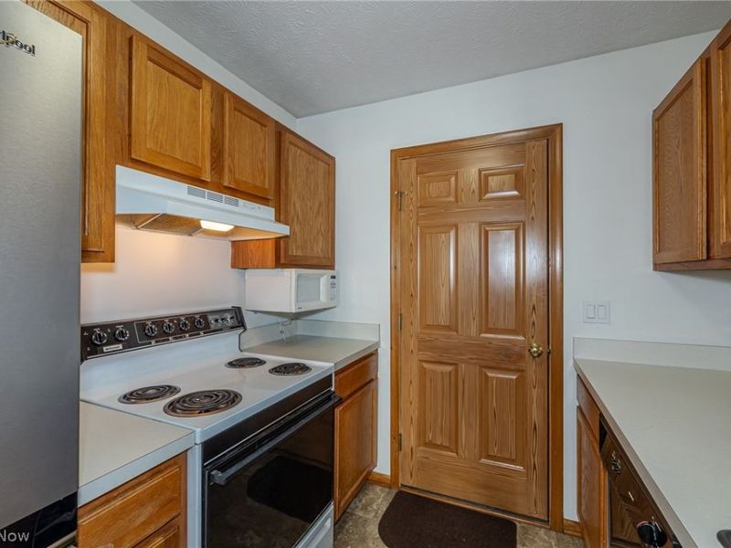 3805 Laurel Road, Brunswick, OH 44212 Photo 11