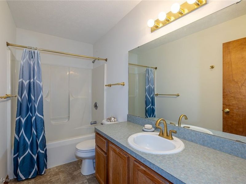 3805 Laurel Road, Brunswick, OH 44212 Photo 16