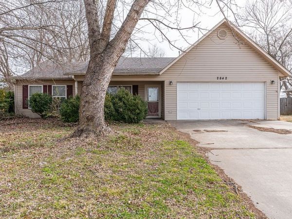 2842 Colton Cove , Fayetteville, AR 72701