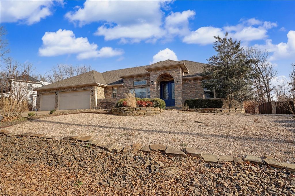 5 Daviot Lane Bella Vista, AR 72715