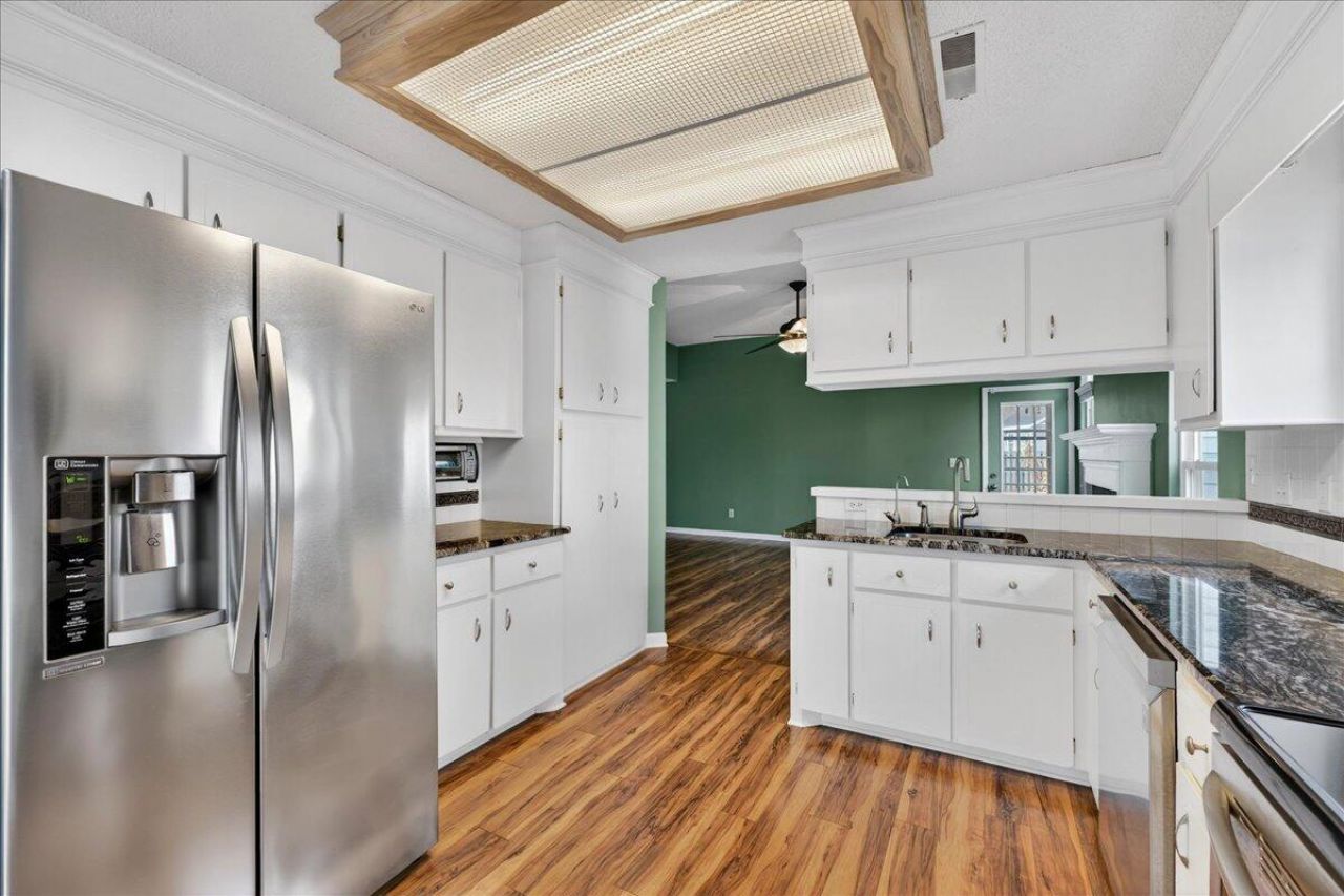 201 Ash Court Photo 13