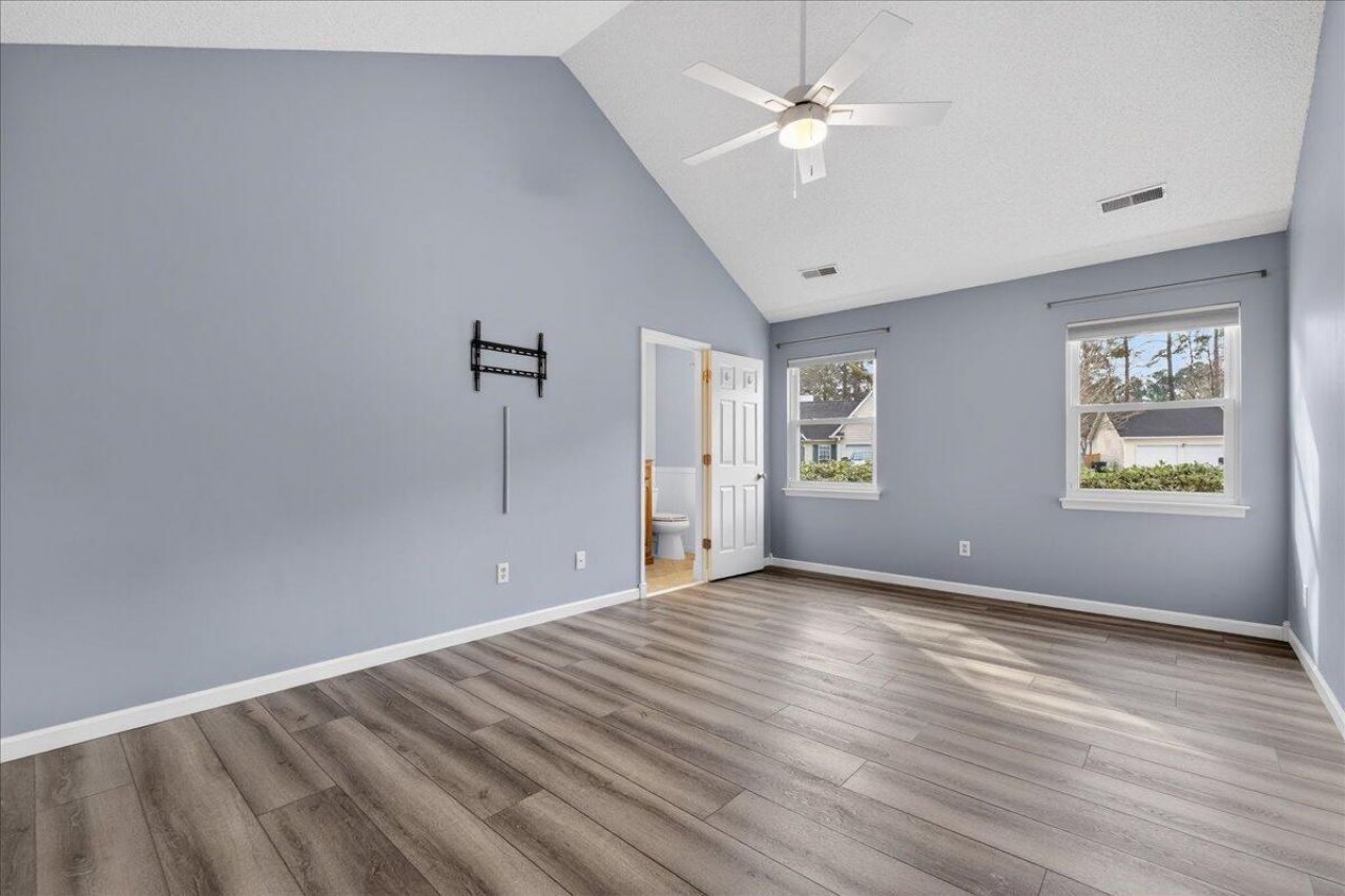 201 Ash Court Photo 26