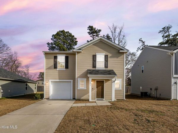 1916 Simonton Drive, Wilmington, NC 28405