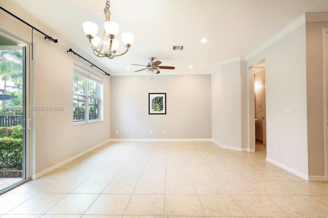 4631 Mediterranean Cir , Unit 4631, Palm Beach Gardens, FL 33418 Photo