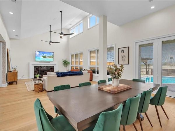 1426 Hidden Oaks Circle, Corinth, TX 76210