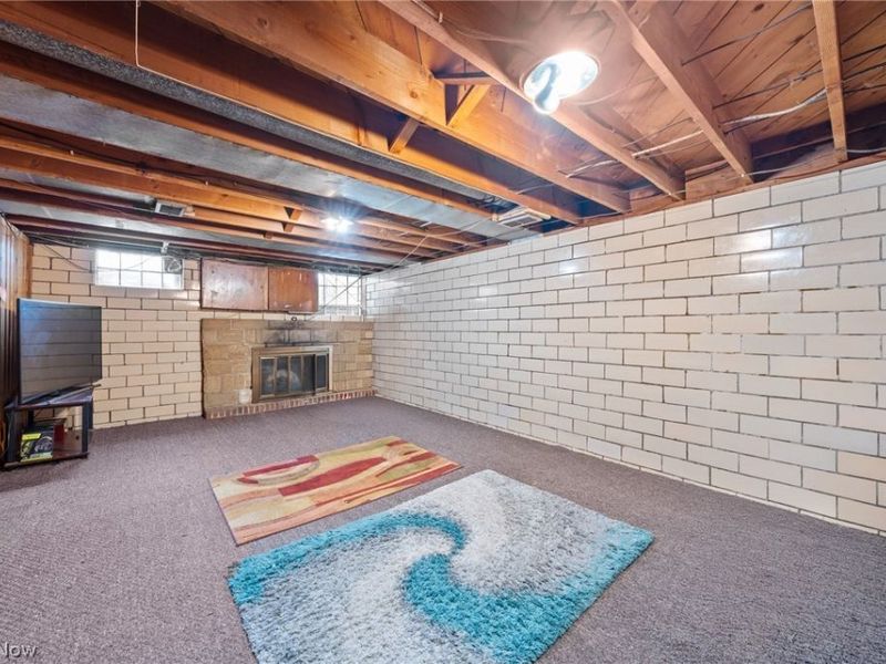 1410 Colonial Boulevard NE, Canton, OH 44714 Photo 20