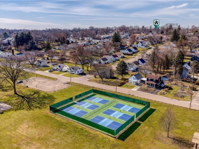 1410 Colonial Boulevard NE, Canton, OH 44714 Photo 39