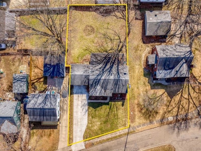 1410 Colonial Boulevard NE, Canton, OH 44714 Photo 5